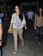 Shraddha Kapoor snapped at airport on 29th May 2016